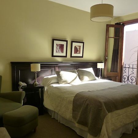 Nuevos Horizontes Hotel Тандил Стая снимка